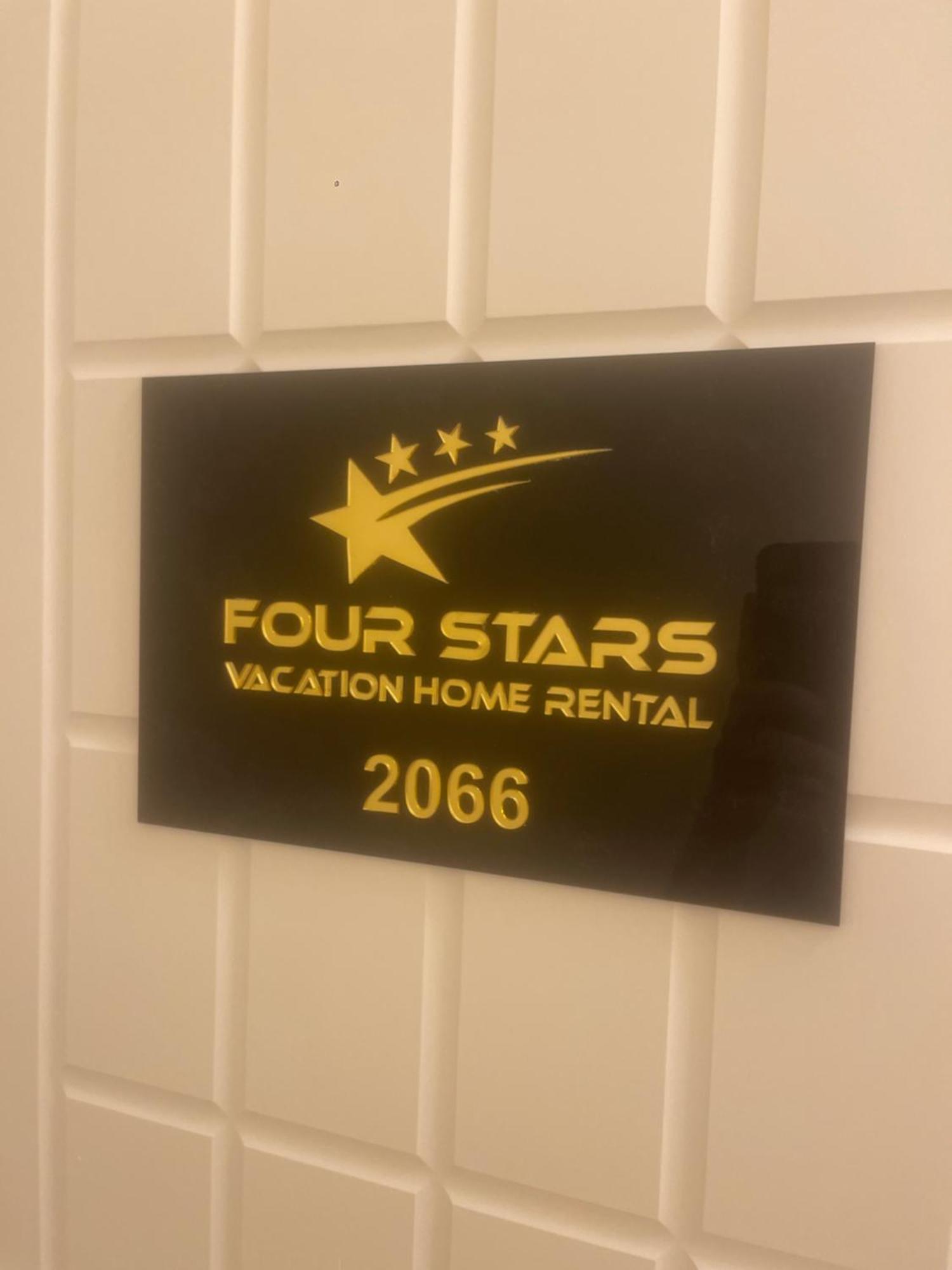 Four Stars Hostel Дубай Экстерьер фото