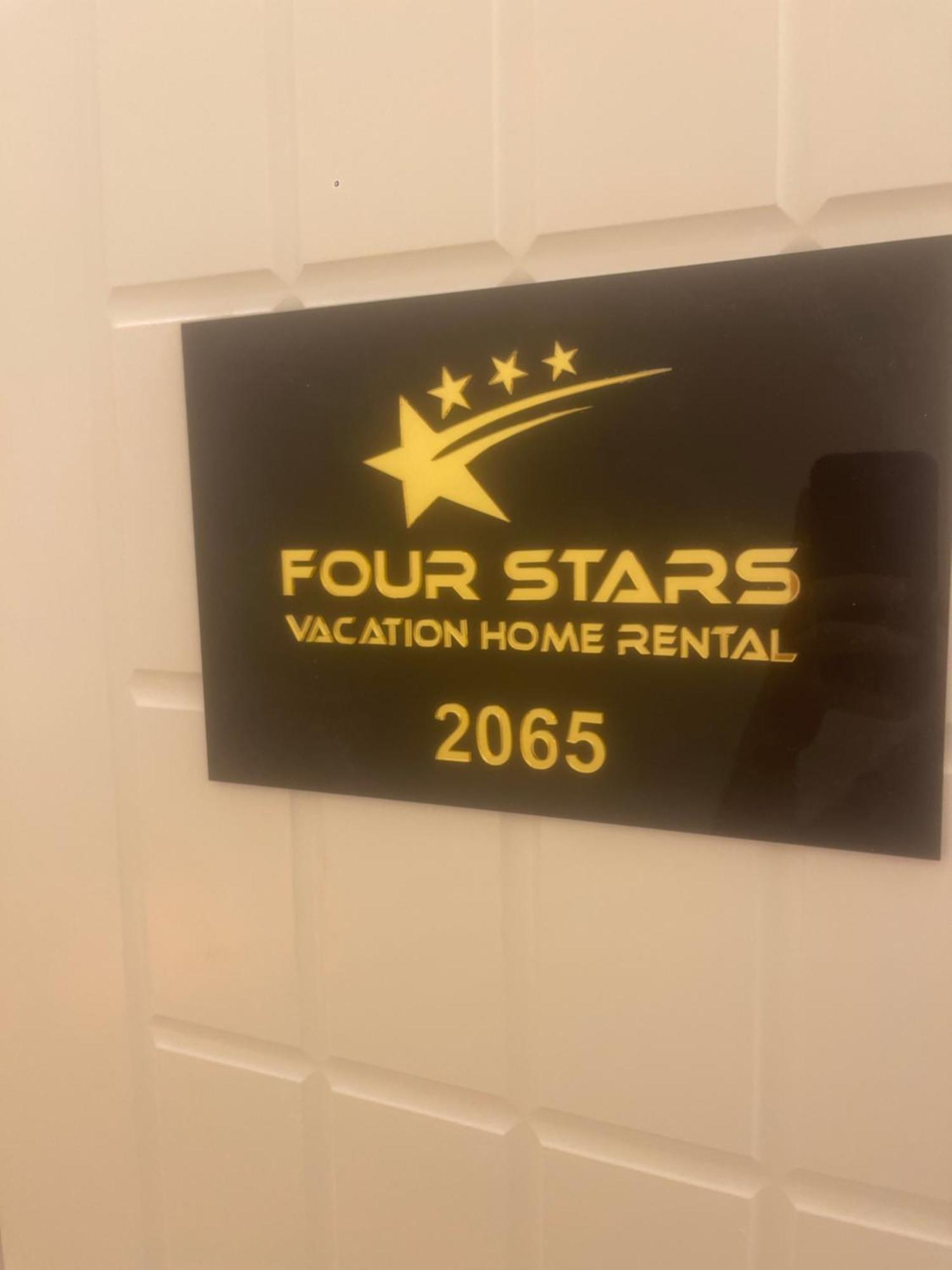 Four Stars Hostel Дубай Экстерьер фото