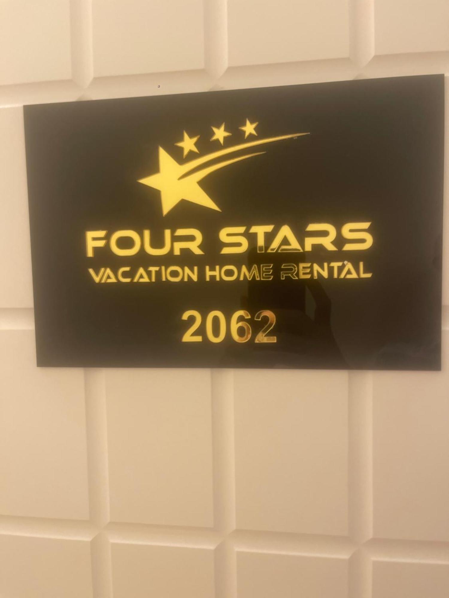 Four Stars Hostel Дубай Экстерьер фото
