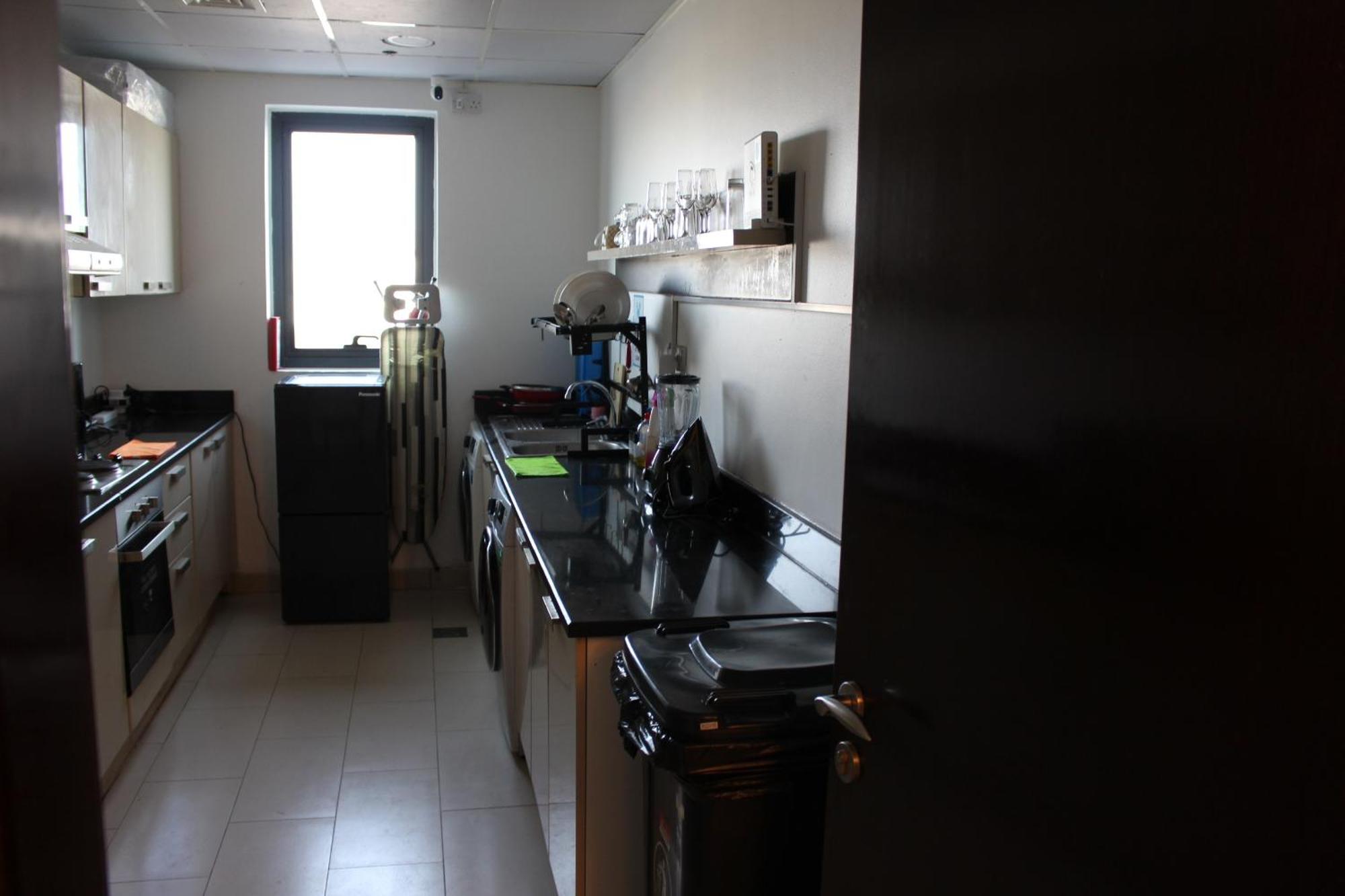 Four Stars Hostel Дубай Экстерьер фото