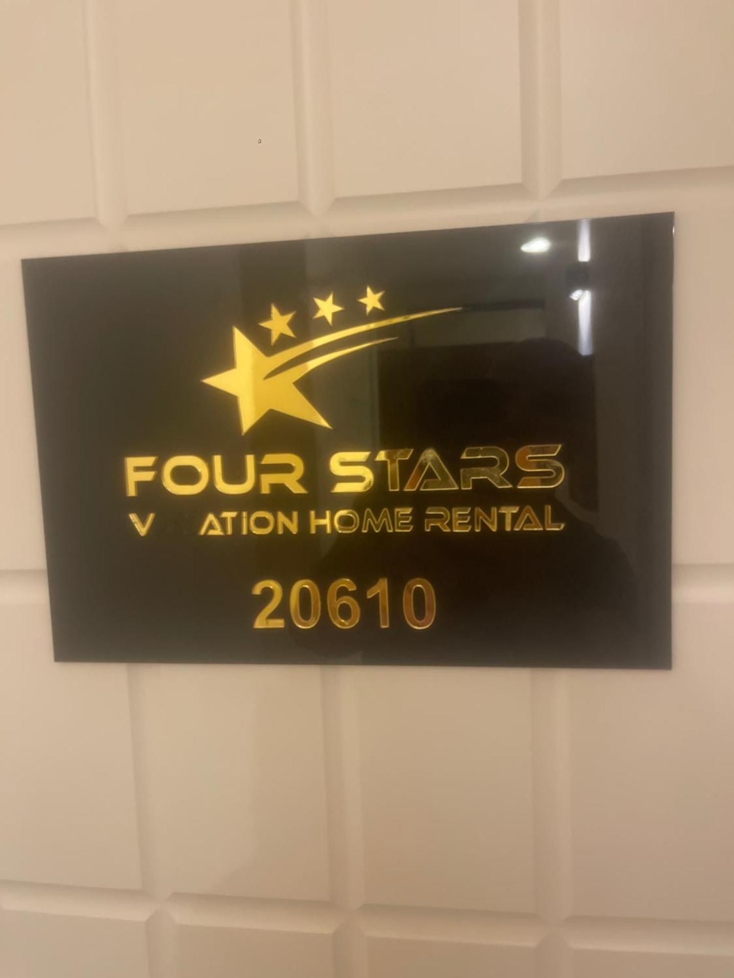 Four Stars Hostel Дубай Экстерьер фото